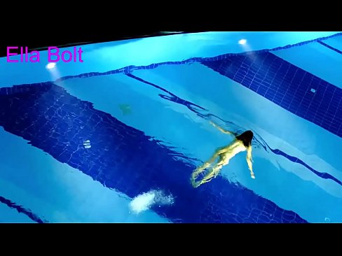 ❤️ මට නැරඹීම නැවැත්විය නොහැක, තරුණ රන්වන්තිය ELLA BOLT නිවාඩු නිකේතනයේ තටාකයේ නිරුවතින් පිහිනීමට හසු විය තත්ත්ව අසභ්‍ය අපෙන්% si.milf-nut-net.ru% ☑